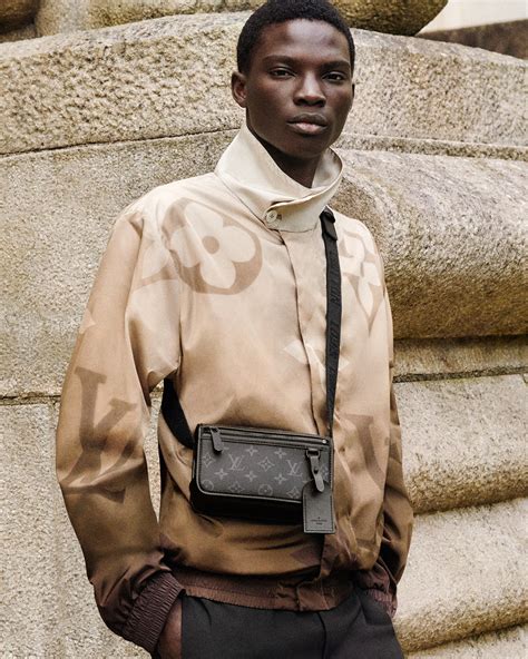 men wearable wallets